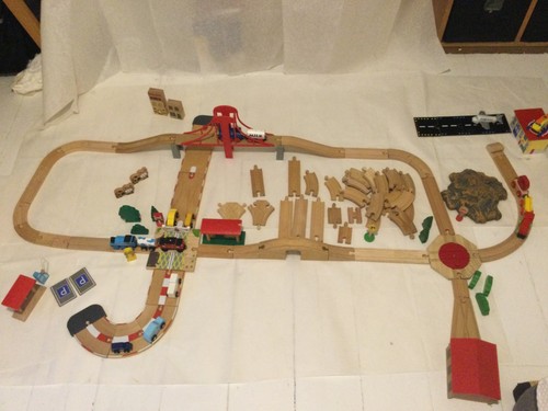 Vintage brio train track large - train,