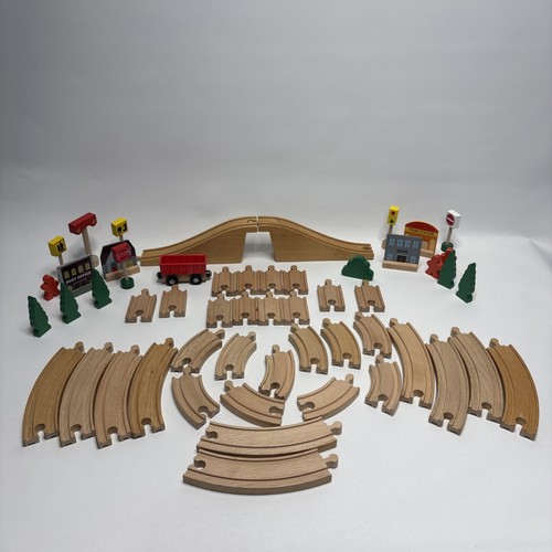 Wooden train track set - track,