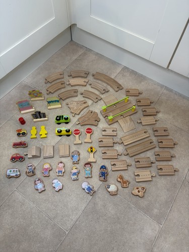 Wooden train track pieces - wooden,