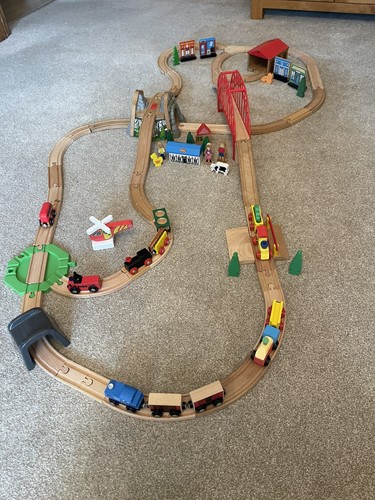 Wooden train set - train,