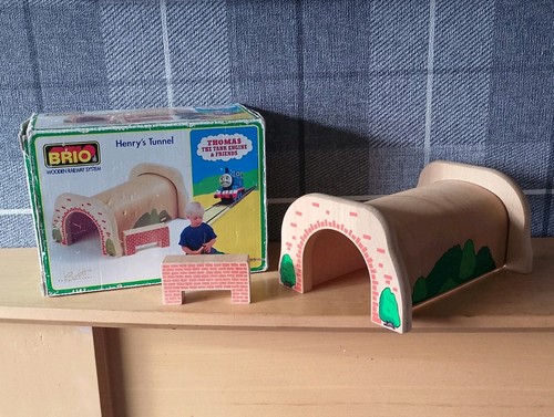 Genuine vintage boxed - vintage, wooden