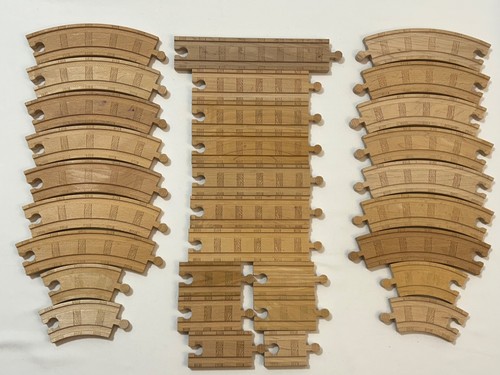 Wooden thomas and friends - thomas,