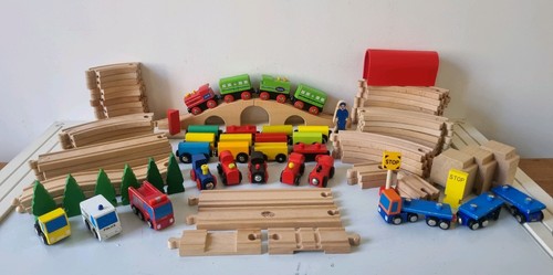 Wooden train track - wooden,