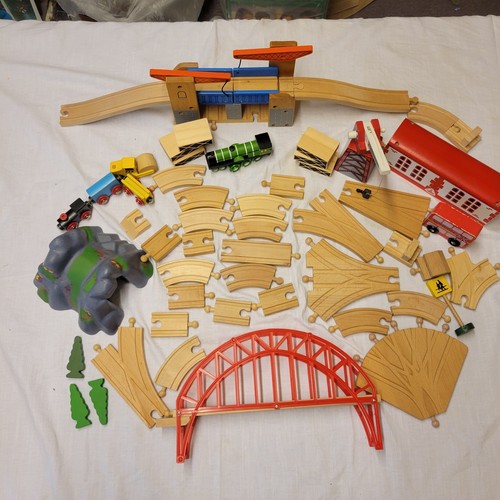 Wooden train track - track, mixed
