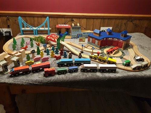 Bundle wooden train - of,