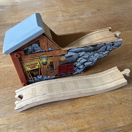 Thomas wooden railway - railway, quarry
