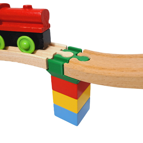 Duplo wooden train - to,